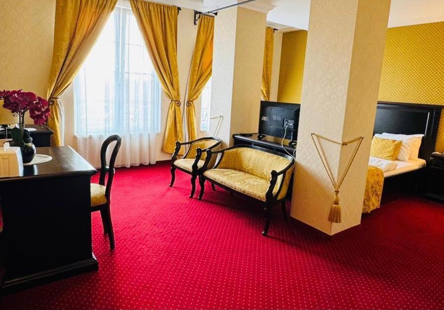 Hotel Novera Temesvár Kültér fotó